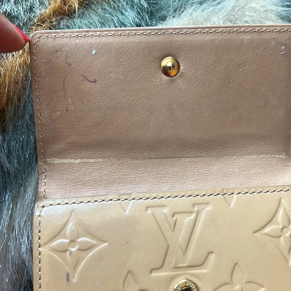 AUTHENTIC Louis Vuitton monogram Vernis champagne trifold elise wallet - Picture 7 of 11